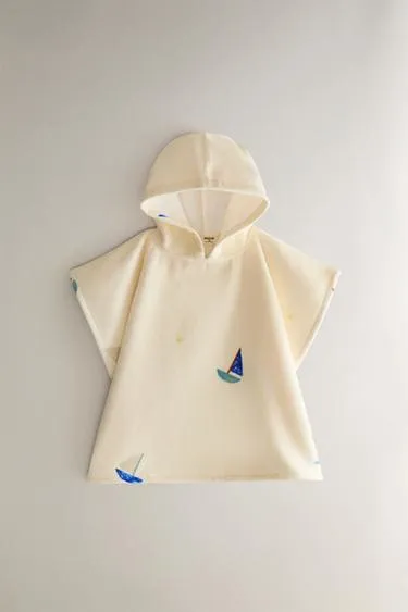 Детский пляжный пончо с лодкой