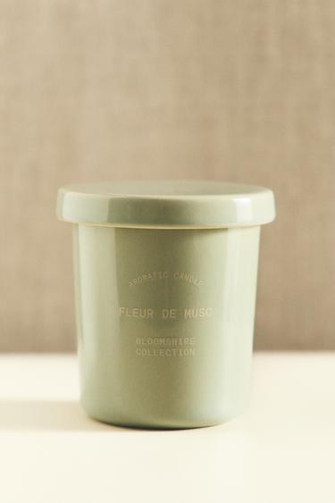 Zara (170 г) ароматическая свеча FLEUR DE MUSC купить с доставкой.