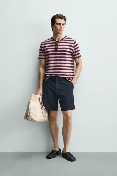 Шорты стандартной посадки из рельефной ткани- Заказать в России