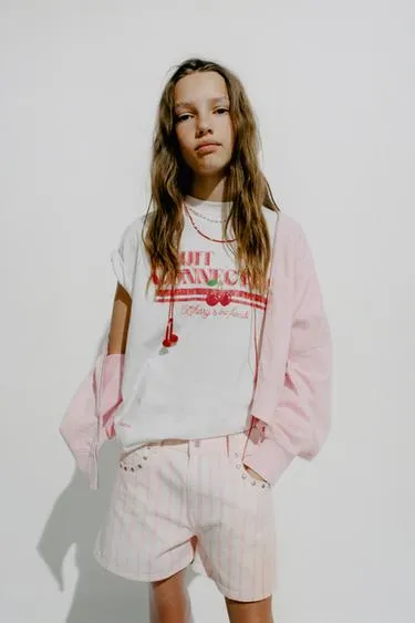 Футболка с принтом фруктов