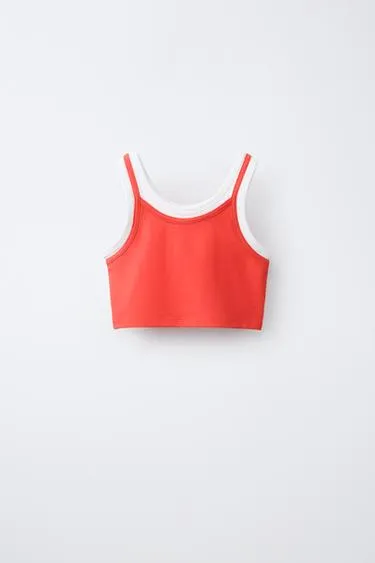 Двухслойный топ контрастного цвета