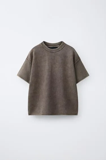 Футболка из трикотажа с эффектом потертости- Заказать в России