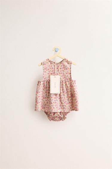 Zara «Timeless» - костюм из льна с цветочным принтом- Заказать в России