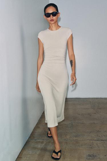 Платье миди со сборками