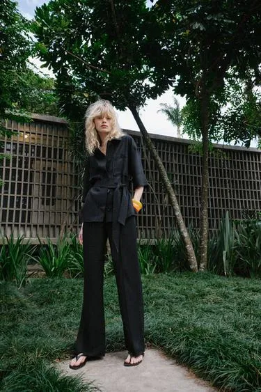 Куртка-сафари из льна с ремнем- Заказать в России