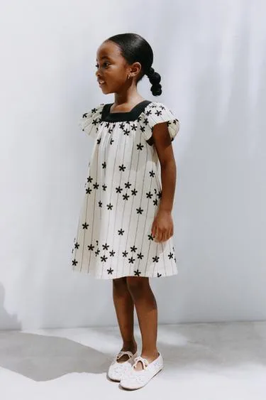 Платье с вышивкой в виде цветов- Заказать в России