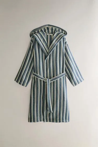 Халат с геометрическим жаккардовым узором- Заказать в России