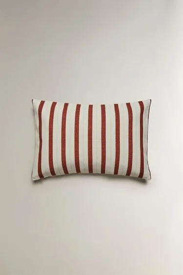 Чехол на подушку в полоску- Заказать в России