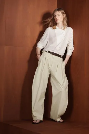 Рубашка свободного кроя с кокеткой — коллекция Zara «Zw»- Заказать в России