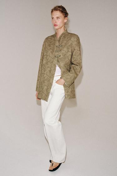 Zara Жаккардовый блейзер с накидкой — коллекция ZARA «ZW»