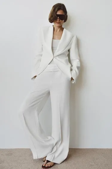 Блейзер-смокинг из льна — коллекция Zara «Zw»