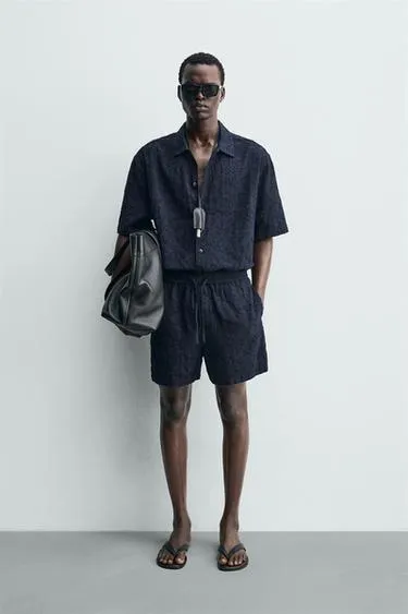 Жаккардовые шорты из рельефной ткани