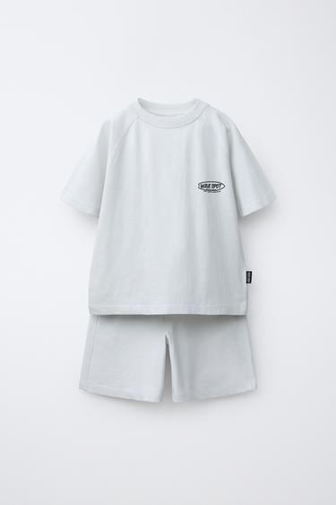 Zara Комплект из футболки и шортов