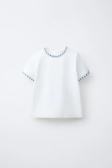 Футболка с цветочным принтом