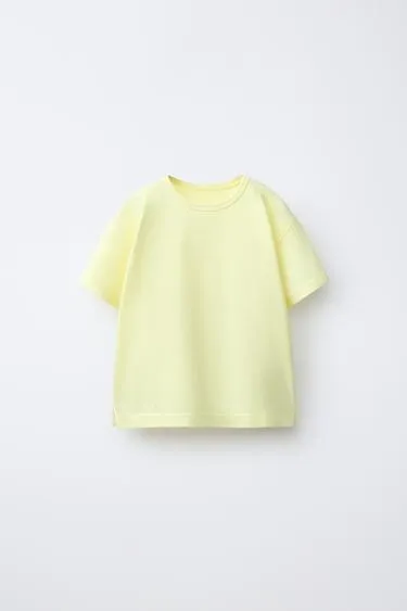 Однотонная футболка- Заказать в России