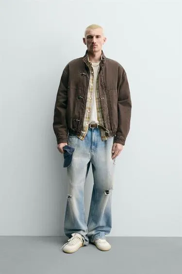 Укороченная куртка с застежками-клыками- Заказать в России