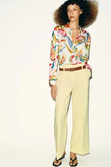 Атласная рубашка с цветочным принтом- Заказать в России