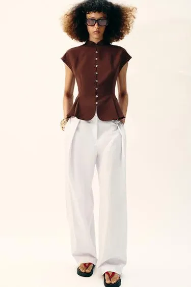 Топ с баской и защипами- Заказать в России