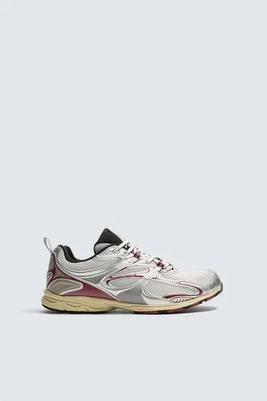 Кроссовки на объемной подошве- Заказать в России