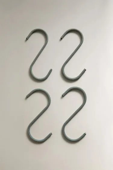 Набор крючков (упаковка из 4 штук)- Заказать в России