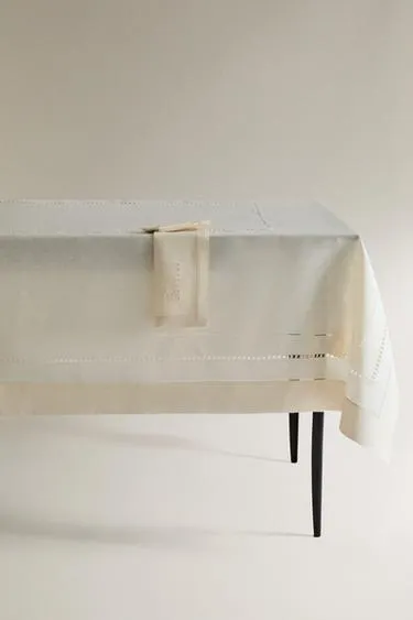 Скатерть из льна с вставками и кантом по периметру