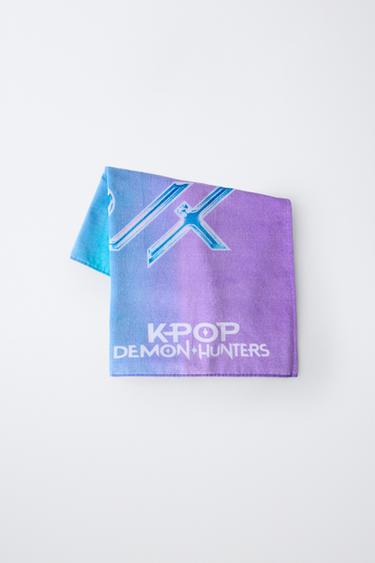 Zara Полотенце «KPOP DEMON HUNTERS» © NETFLIX