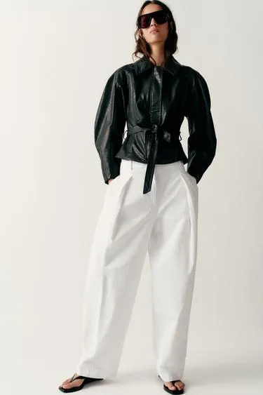 Куртка из искусственной кожи с поясом