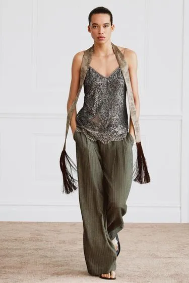 Топ на бретелях с пайетками — коллекция Zara «Zw»- Заказать в России