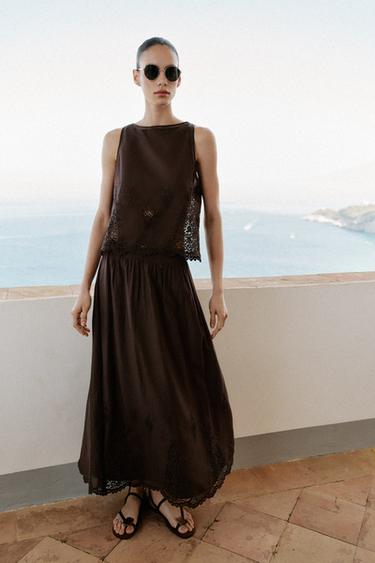 Топ с вышивкой и кружевом