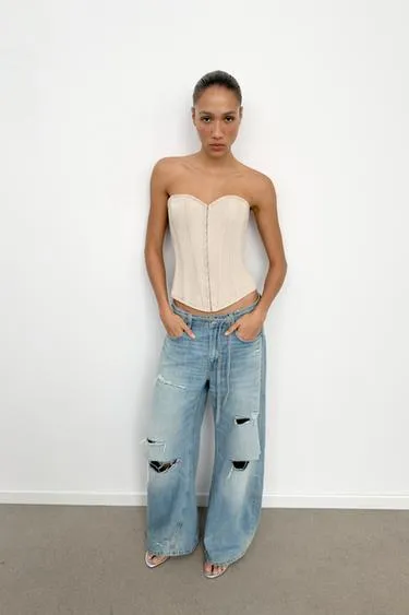 Топ в бельевом стиле