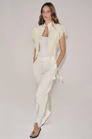 Жилет с бахромой и вышивкой Zw