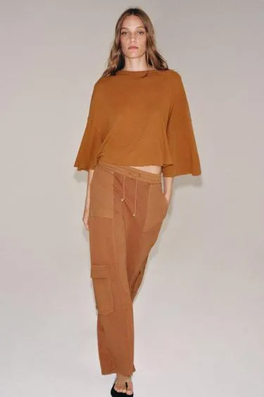 Футболка из хлопка и льна