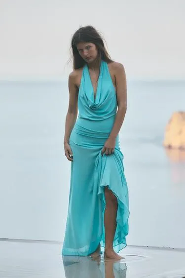 Комбинированное платье миди с горловиной халтер- Заказать в России