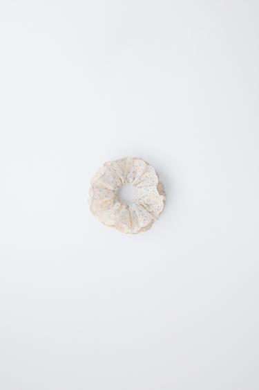 Zara Ажурная резинка для волос с цветами купить с доставкой.