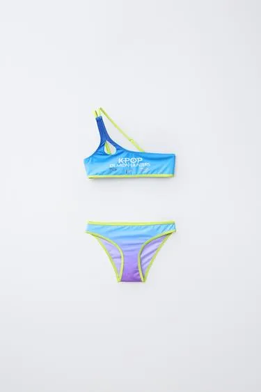 6-14 лет/ бикини с вырезами «Kpop Demon Hunters» © Netflix- Заказать в России
