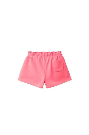 Шорты из мягкой ткани с прорезиненной аппликацией