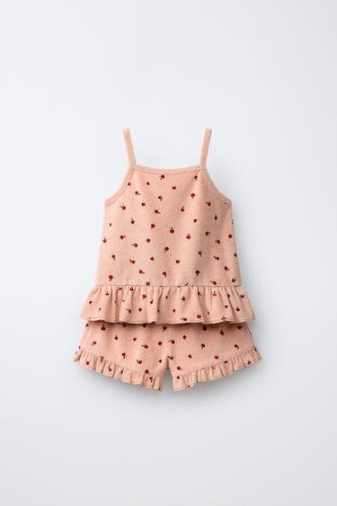 Zara Комплект из футболки и шортов с вишнями и эффектом махровой ткани