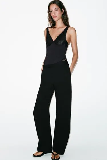 Боди с кружевными вставками- Заказать в России