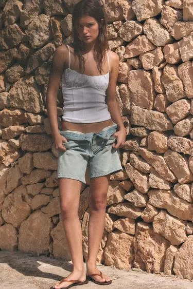 Топ в бельевом стиле со сборками- Заказать в России