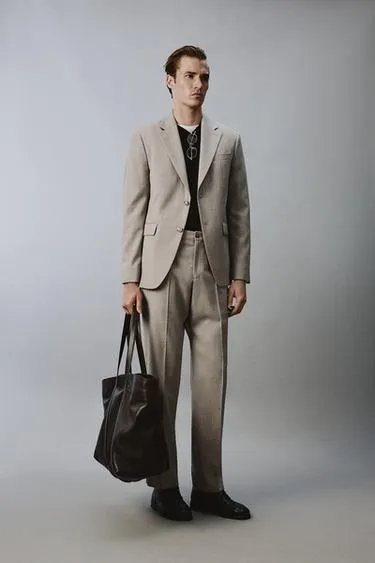 Костюмный пиджак комфортной посадки из шерсти- Заказать в России