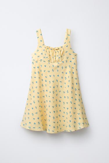Zara Платье с цветочным принтом и рюшами