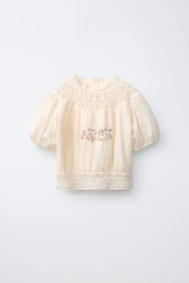 Блуза с вышивкой- Заказать в России