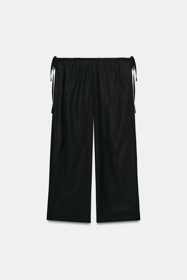 Укороченные брюки из струящейся ткани с завязками