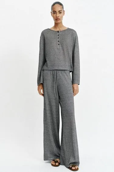 Футболка в стиле рустик с круглым вырезом- Заказать в России