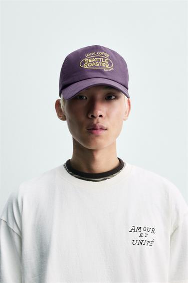 Кепка с эффектом потертости и контрастной вышивкой- Заказать в России