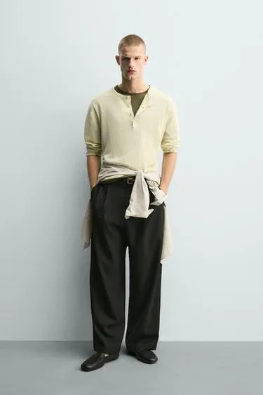 Брюки Relaxed Fit со складками