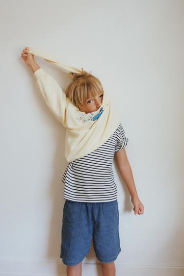 Джинсовые шорты в полоску