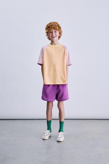 Футболка с рукавами реглан и цветными блоками