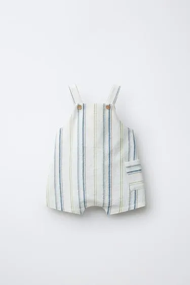 Короткий комбинезон в полоску