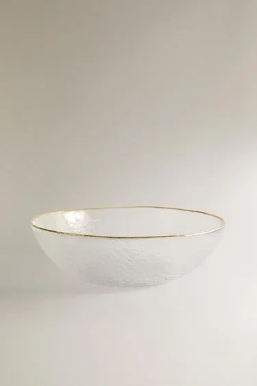 Стеклянная салатница с поднятым узором и золотым краем